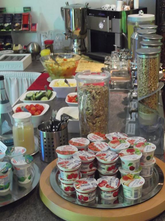 Businesshotel & Appartements Stuttgart-Vaihingen Rum bild